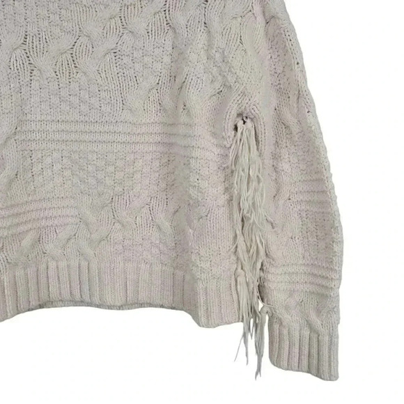 Zara Chunky Knit  Fringe Crop Sweater Cream Size Medium - Picture 5 of 13